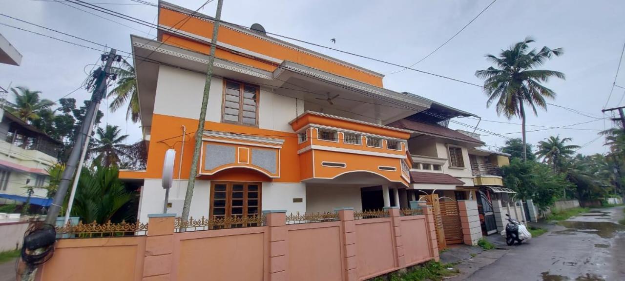 Orange Valley Homestay Thiruvananthapuram Extérieur photo